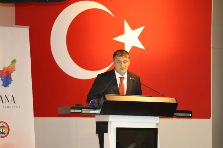 Bilimsel Tedavi Ve Erken Teşhis Hayat Kurtarıyor! Dr. Halil Nacar Otizm Zirvesi’nde Kürsüdeydi