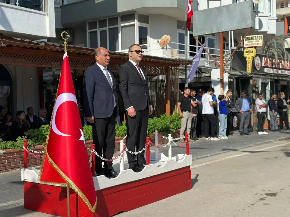 Yumurtalık’ta Cumhuriyet Coşkusu Caddelere Taştı!