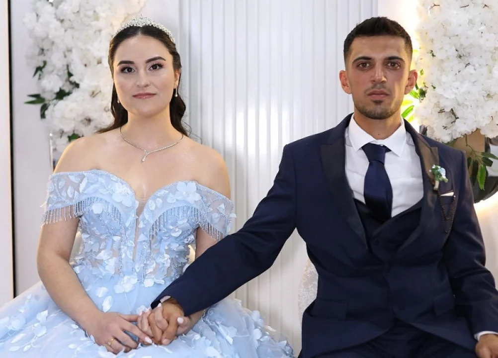 Tam Adana TV Sahibi Ersin Sucu’nun Kızı İlayda Nişanlandı!