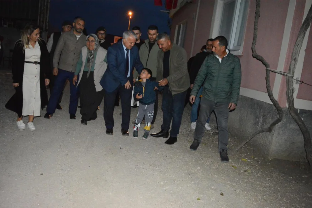 Ceyhan’da Şehit Binbaşı Duman İçin Anma ve Aile Ziyareti