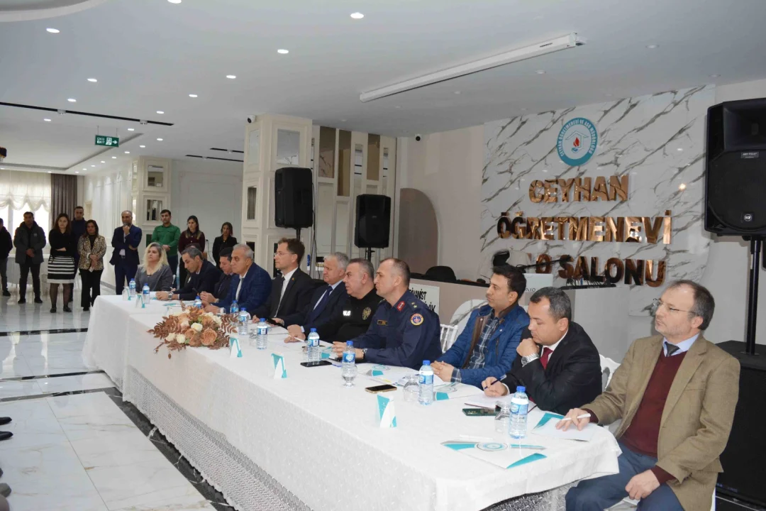 Yeşilköy’den Demirtaş’a: Yumurtalık’ta Hizmetler Hız Kesmeden Sürüyor