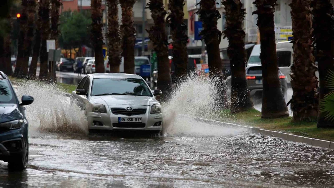 Doğu Akdeniz İçin Fırtına Uyarısı: Adana Merkezli Kuvvetli Rüzgâr Bekleniyor
