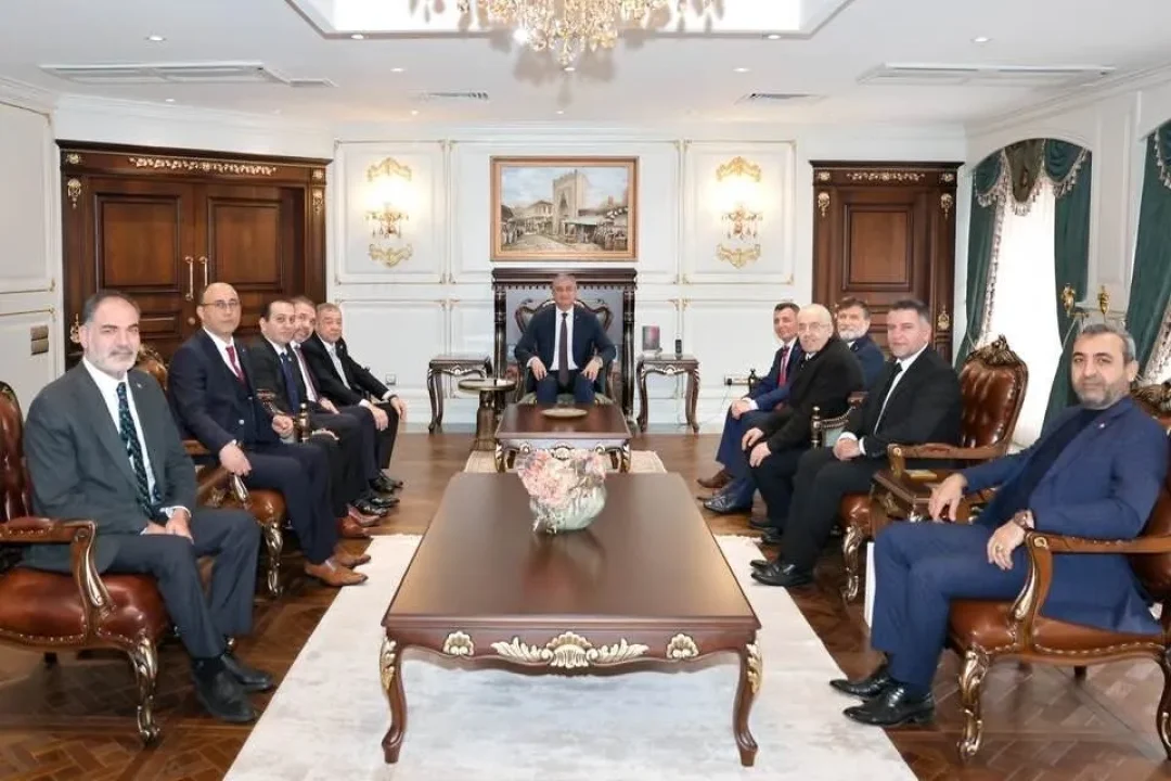 Türk-İş’ten Adana Valisi Mustafa Yavuz’a Hayırlı Olsun Ziyareti