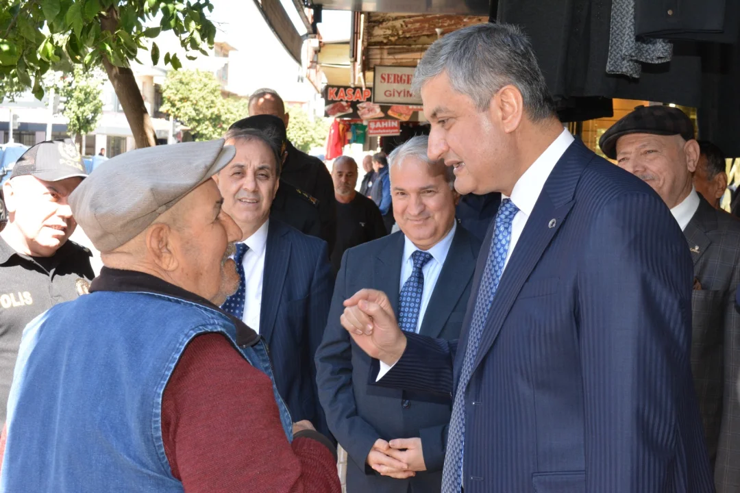 Vali Mustafa Yavuz Ceyhan Esnafını Dinledi: 