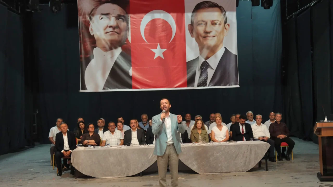 Ceyhan Belediye Başkanı Kadir Aydar Özgür Özel Liderliğindeki Yeni Harekette!
