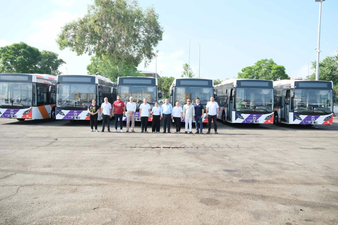 Adana Büyükşehir Toplu Taşımada Araç Filosunu Yeniliyor: 6 Yeni Otobüs Hizmete Girdi