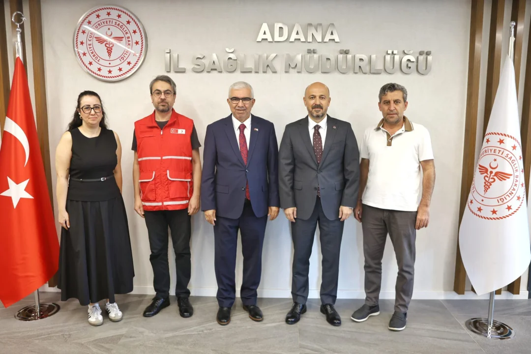 Adana’da Sağlık Ve İnsani Yardım El Ele: Halil Nacar Kızılay Heyetini Ağırladı