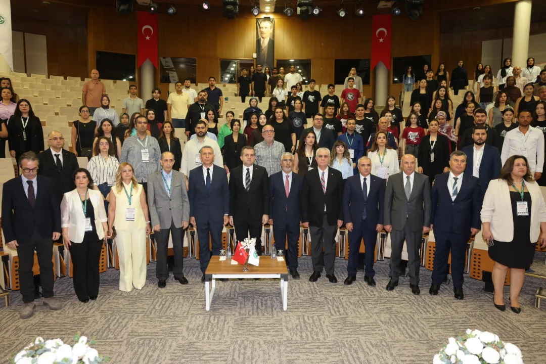 Tekstil Sektörünün Kalbi Adana’da Attı: UÇTEK 2026 Çukurova Üniversitesi’nde Gerçekleştirildi!