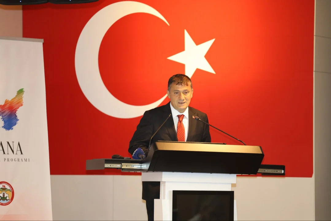 Adana’da Tarihi Zirve! İl Sağlık Müdürü Uzm. Dr. Halil Nacar 1. Otizm Zirvesi’nde Konuştu